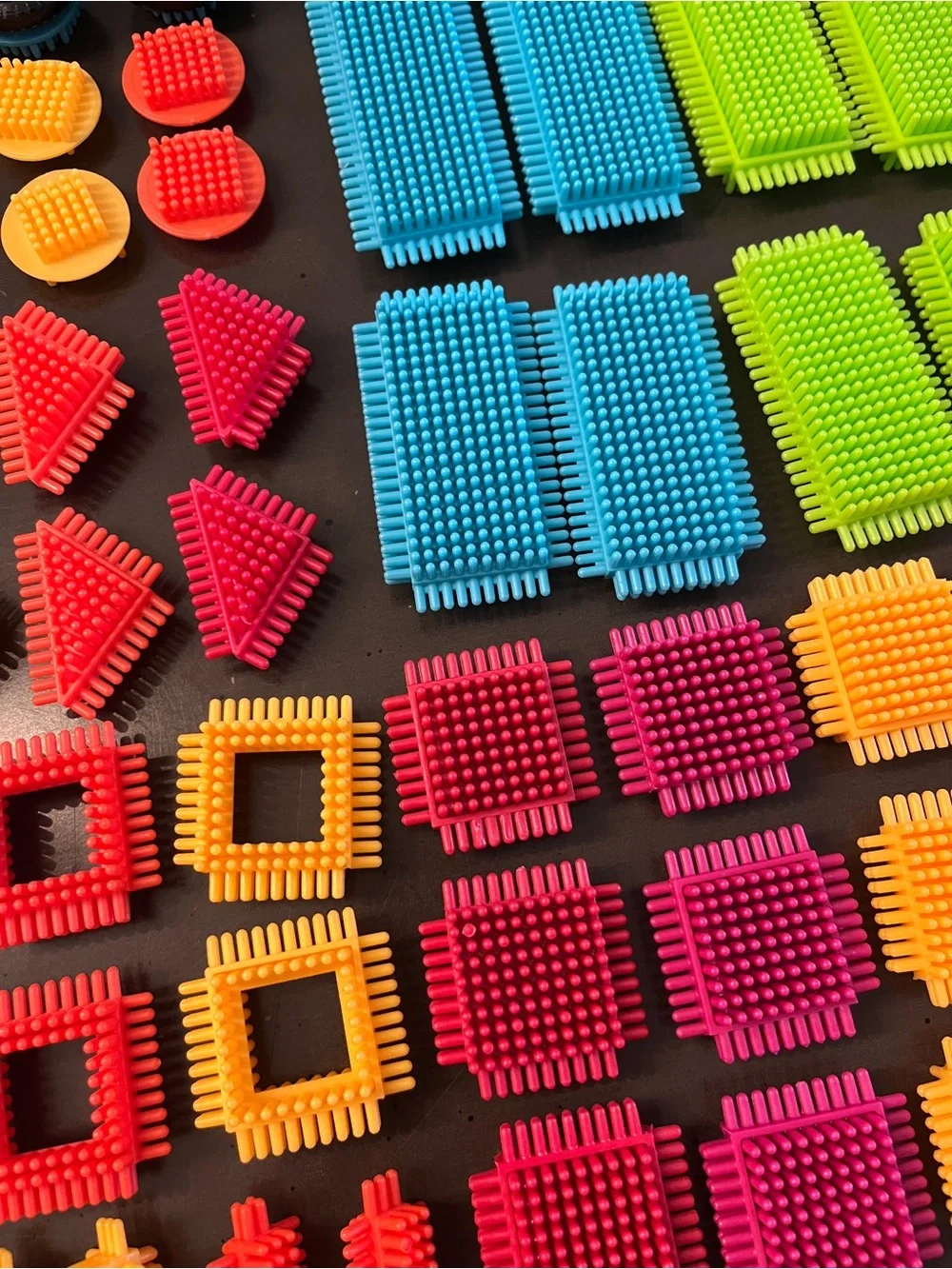 Bristle Blocks 68 piece STEM Interlocking Kids Building Blocks